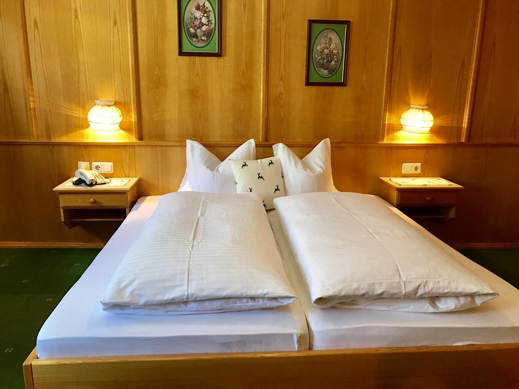 Hotel Schwarzer Adler Петной-ам-Арльберг Экстерьер фото