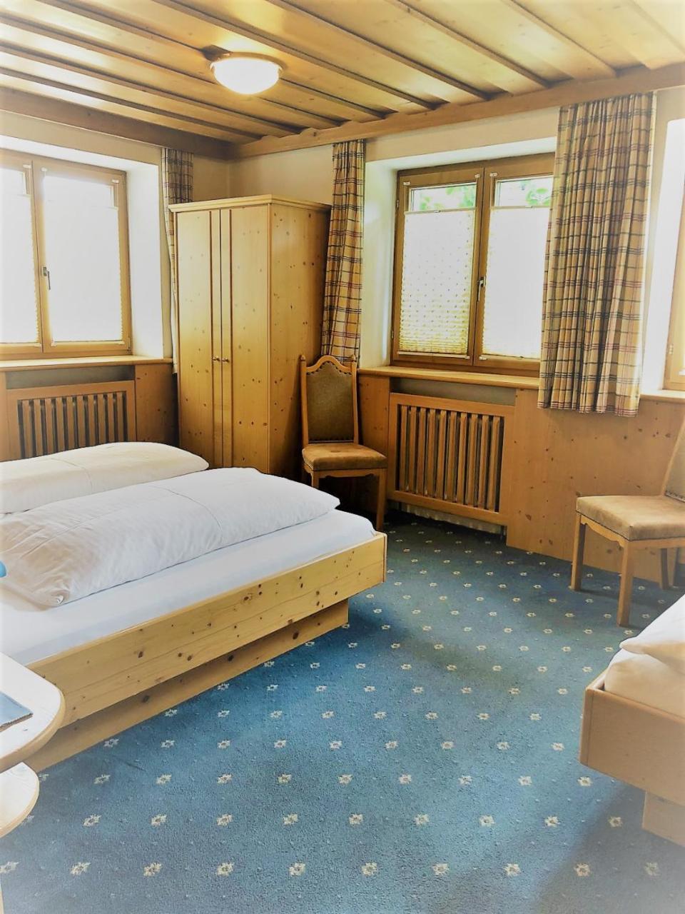 Hotel Schwarzer Adler Петной-ам-Арльберг Экстерьер фото